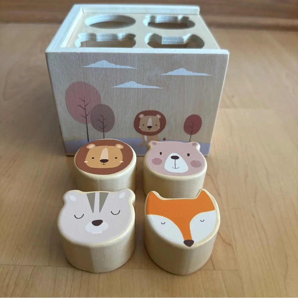 Hobby Lobby Wooden Sorting Cube w/ 4 Animal Faces, Baby Toddler Toy, 12+ Months